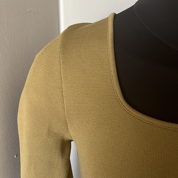 Brand New Zara Crop Top - Picture 2 of 3